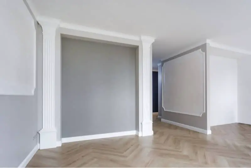 should baseboards and crown molding match